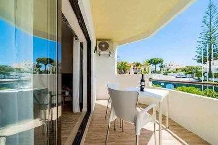 Vilamoura New Style Apt Piscina Wifi ภายนอก รูปภาพ
